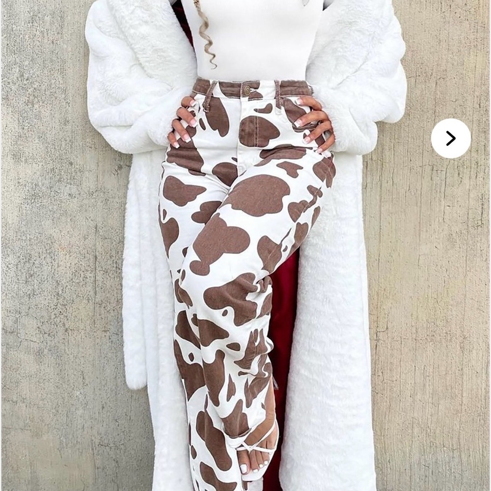 Mooving and Grooving Cow Print Wide Leg Jeans - Brown Combo